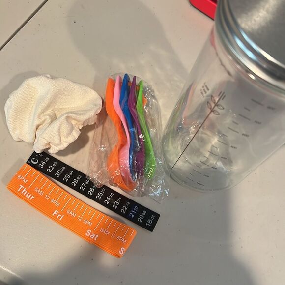 Sourdough Bread Starter Kit - Picture 2 of 4